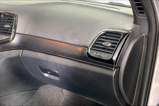 used 2021 Jeep Grand Cherokee car, priced at $29,108