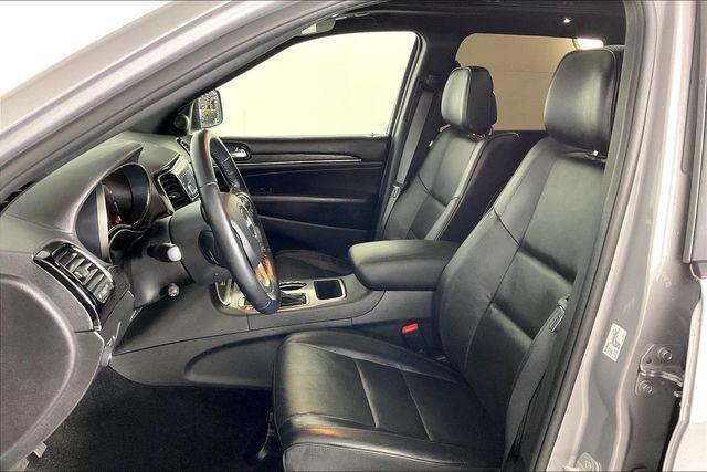 used 2021 Jeep Grand Cherokee car, priced at $29,108