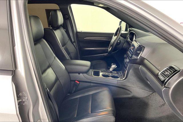 used 2021 Jeep Grand Cherokee car, priced at $29,108