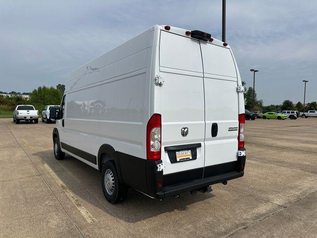 new 2025 Ram ProMaster 3500 car, priced at $47,420