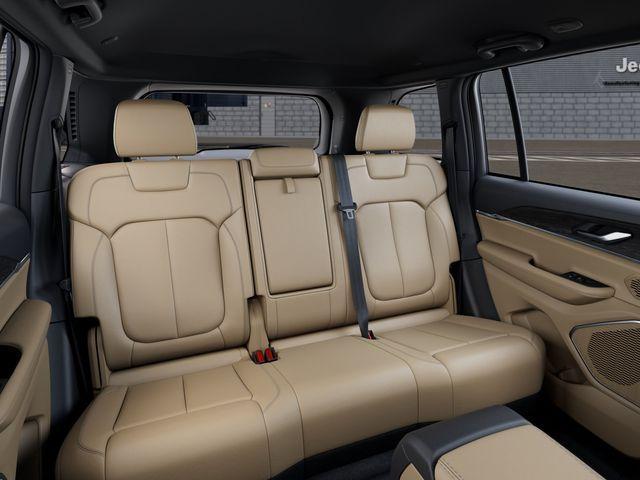 new 2026 Jeep Grand Cherokee car, priced at $43,140