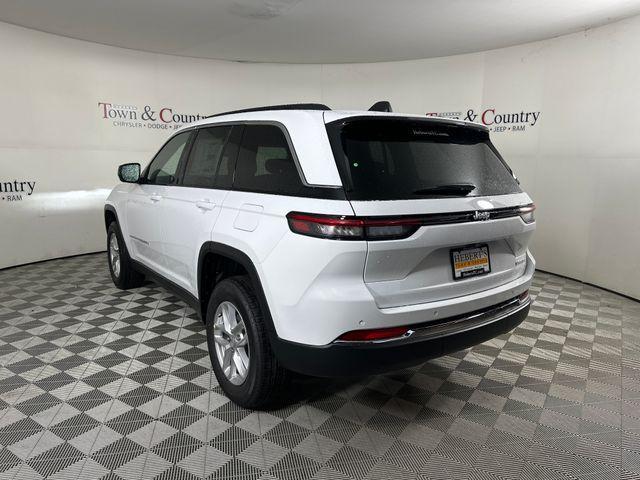 new 2025 Jeep Grand Cherokee car, priced at $36,880