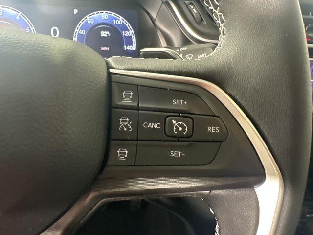 new 2025 Jeep Grand Cherokee car, priced at $36,880