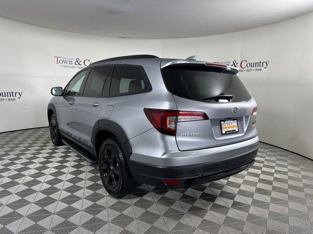 used 2022 Honda Pilot car, priced at $25,982