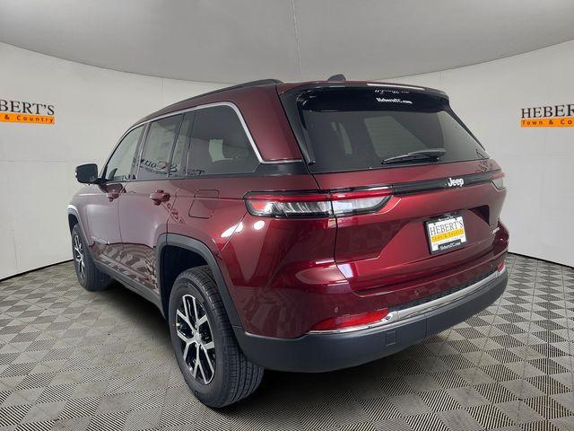 new 2025 Jeep Grand Cherokee car, priced at $39,495