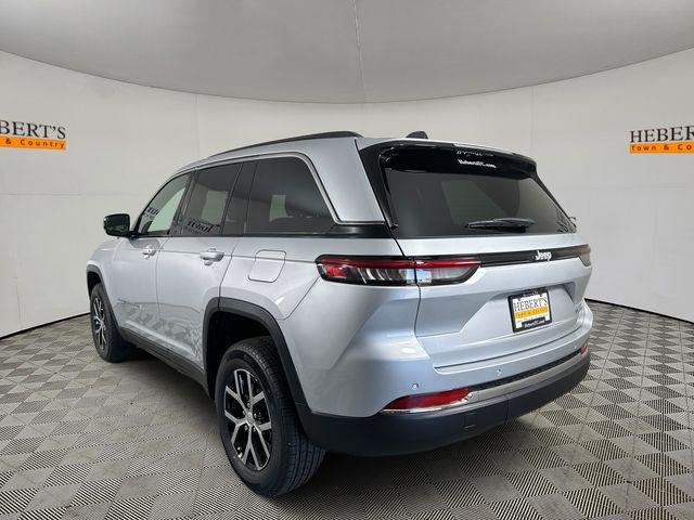 new 2025 Jeep Grand Cherokee car, priced at $37,245