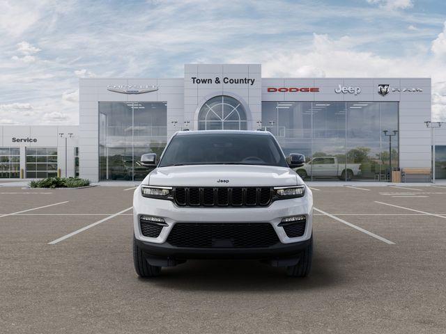 new 2025 Jeep Grand Cherokee car, priced at $47,640