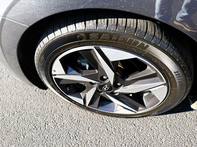 used 2021 Hyundai Elantra car, priced at $13,332