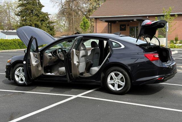 used 2022 Chevrolet Malibu car, priced at $15,999