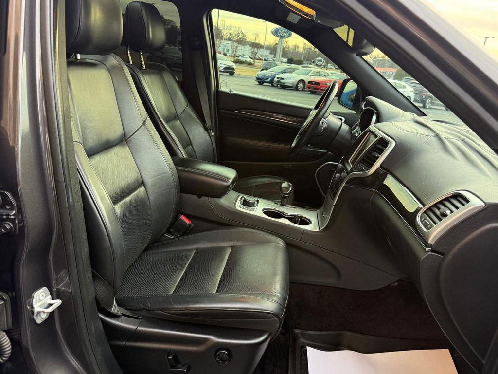 used 2015 Jeep Grand Cherokee car, priced at $15,999