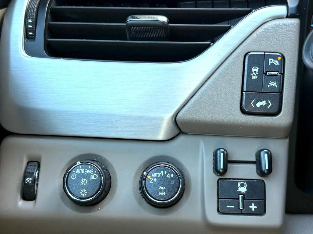 used 2019 GMC Yukon car, priced at $29,999