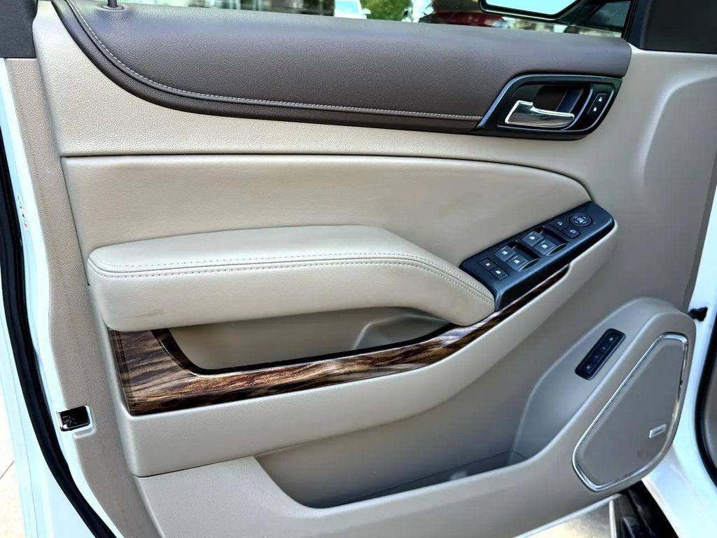 used 2019 GMC Yukon car, priced at $29,999