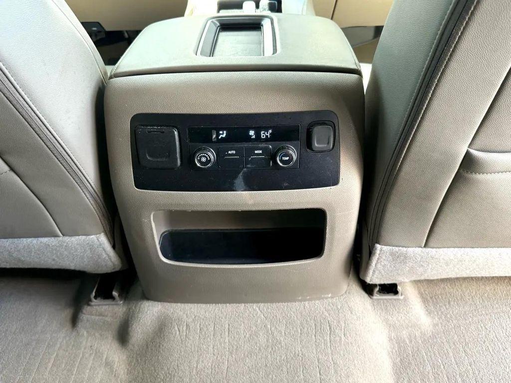 used 2019 GMC Yukon car, priced at $29,999