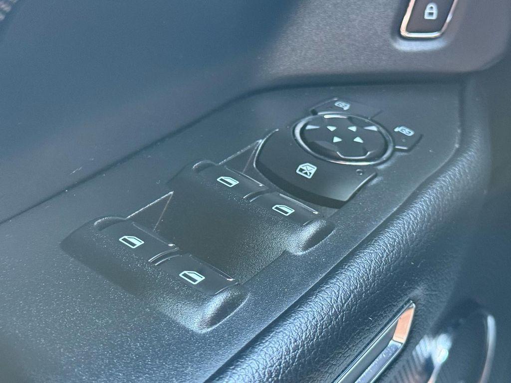 used 2020 Ford Expedition car, priced at $25,999