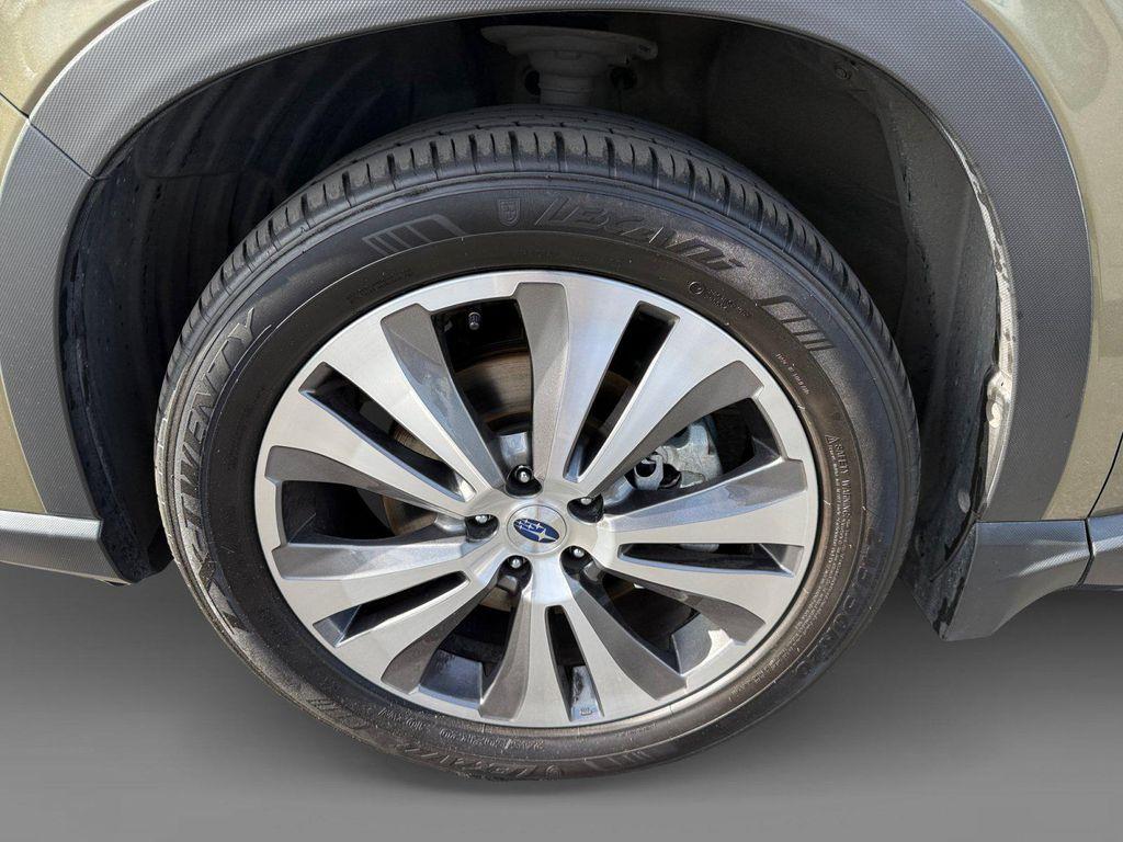 used 2022 Subaru Ascent car, priced at $25,000