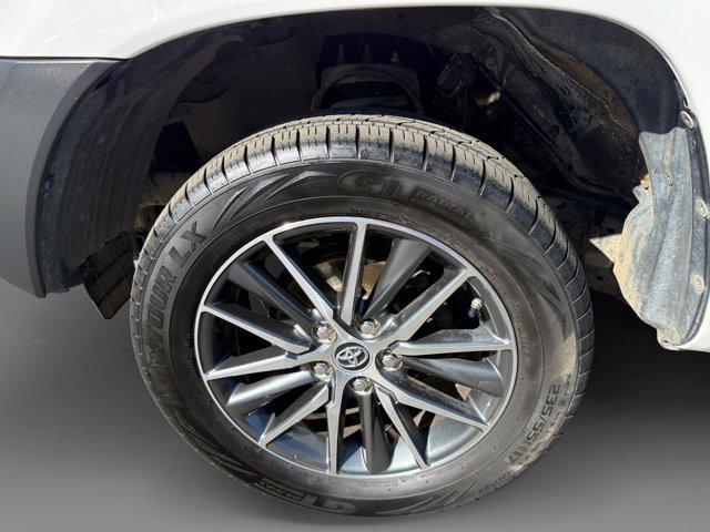 used 2015 Toyota Tacoma car, priced at $15,527