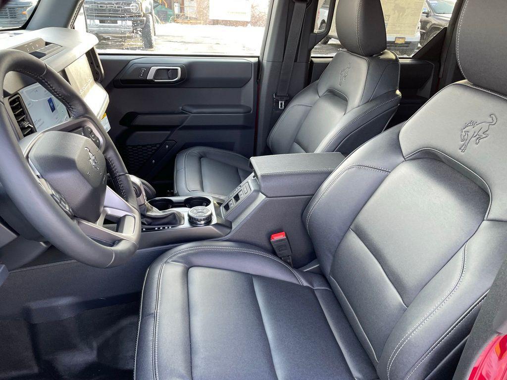 new 2025 Ford Bronco car, priced at $49,706