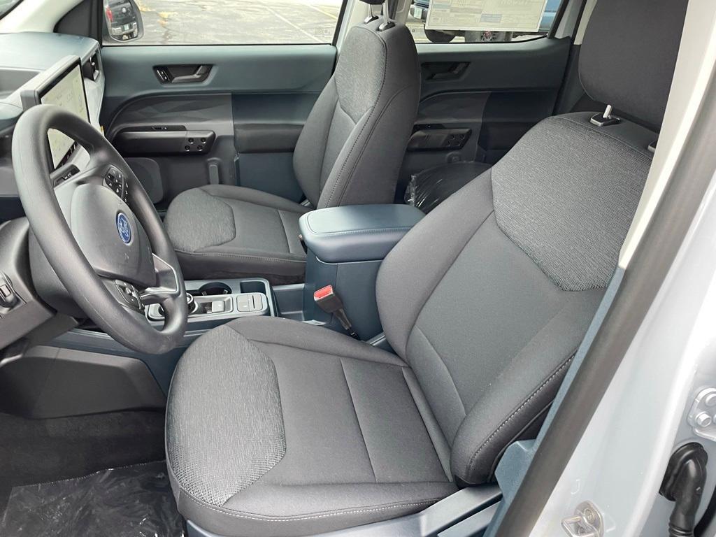 new 2025 Ford Maverick car, priced at $31,232