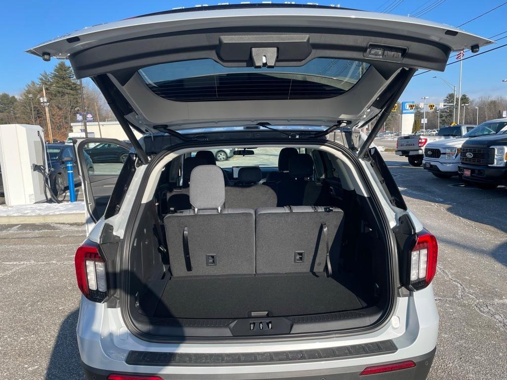 new 2026 Ford Explorer car, priced at $41,429