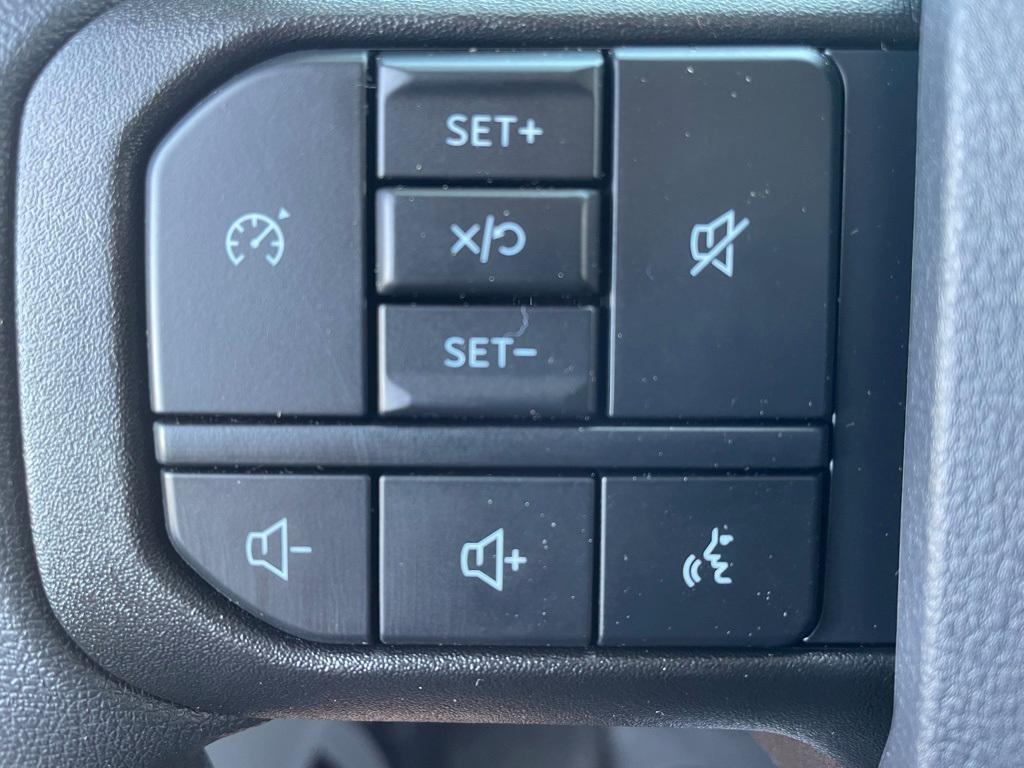 new 2025 Ford F-350 car, priced at $65,895