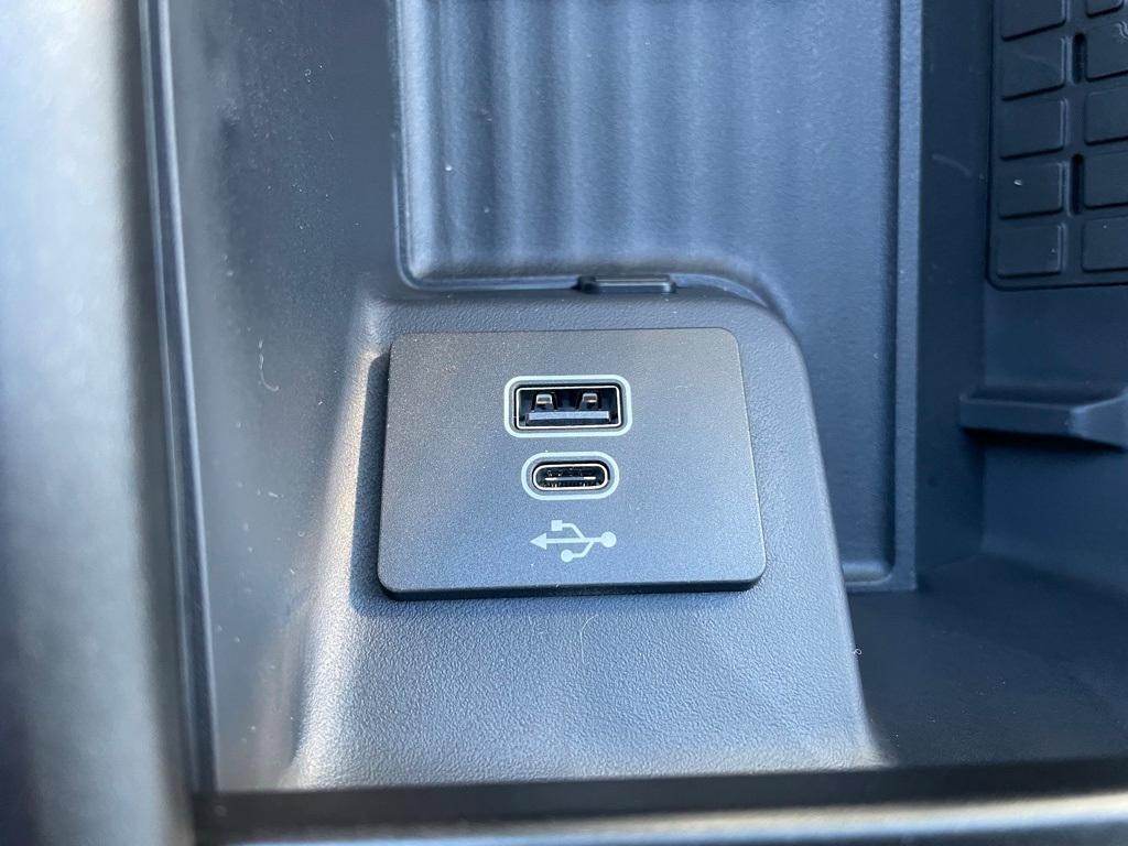 new 2025 Ford Expedition Max car, priced at $84,604