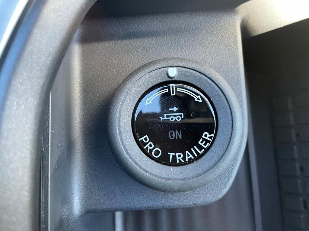 new 2025 Ford Expedition Max car, priced at $84,604