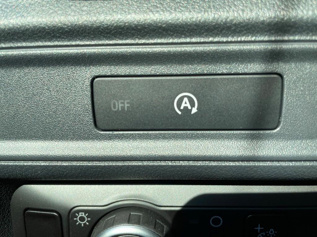 new 2025 Ford F-150 car, priced at $44,940