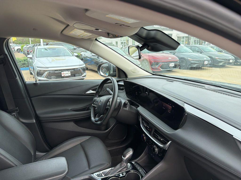 used 2024 Buick Encore GX car, priced at $20,911
