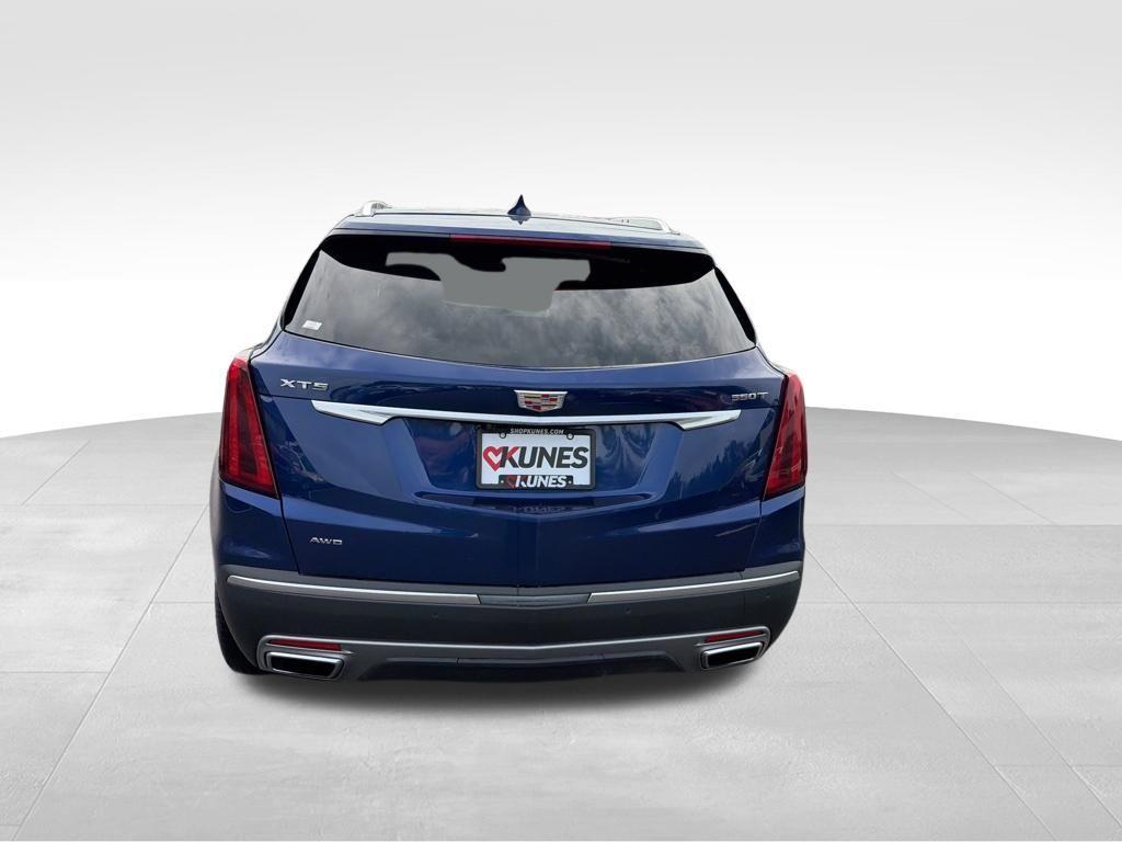 used 2024 Cadillac XT5 car, priced at $30,412
