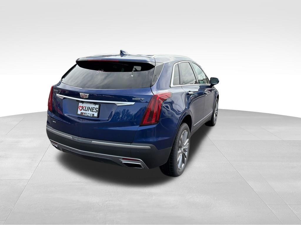 used 2024 Cadillac XT5 car, priced at $30,412