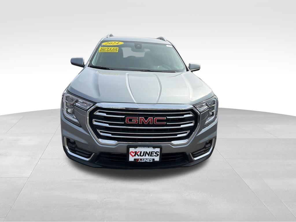 used 2024 GMC Terrain car, priced at $24,212