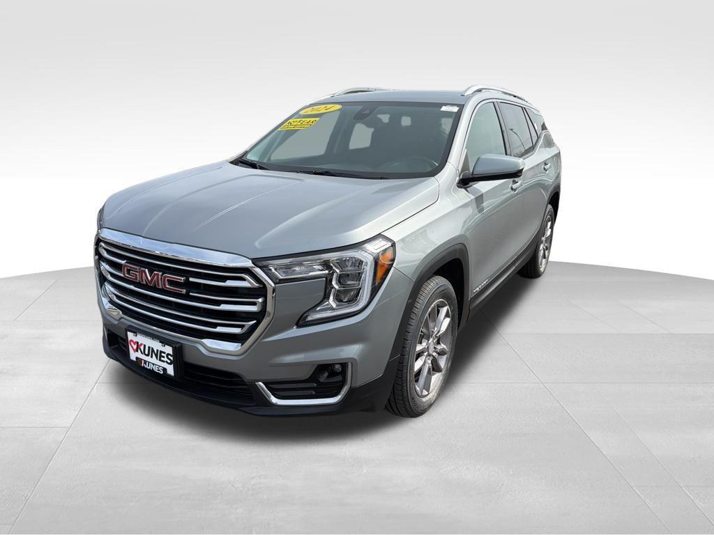 used 2024 GMC Terrain car, priced at $24,212