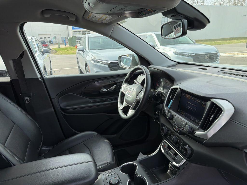 used 2024 GMC Terrain car, priced at $24,212