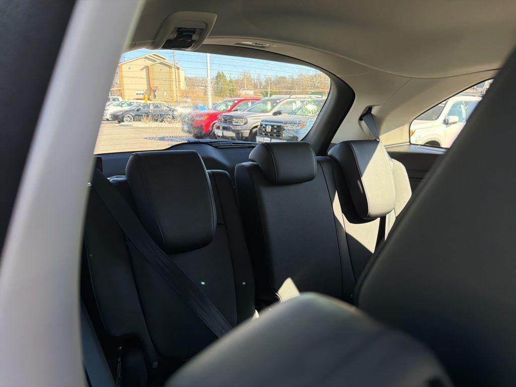 new 2026 Honda Odyssey car, priced at $44,567