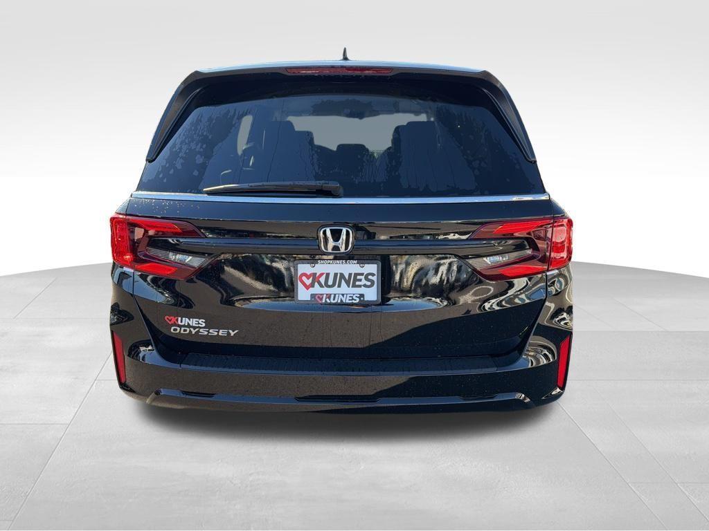new 2026 Honda Odyssey car, priced at $44,567