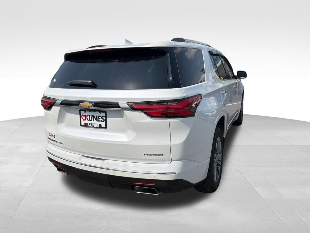 used 2023 Chevrolet Traverse car, priced at $35,411