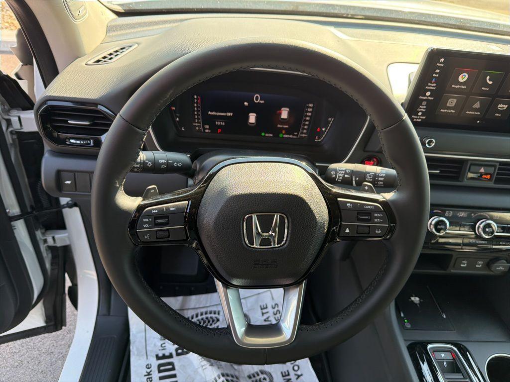 new 2026 Honda Pilot car, priced at $54,657