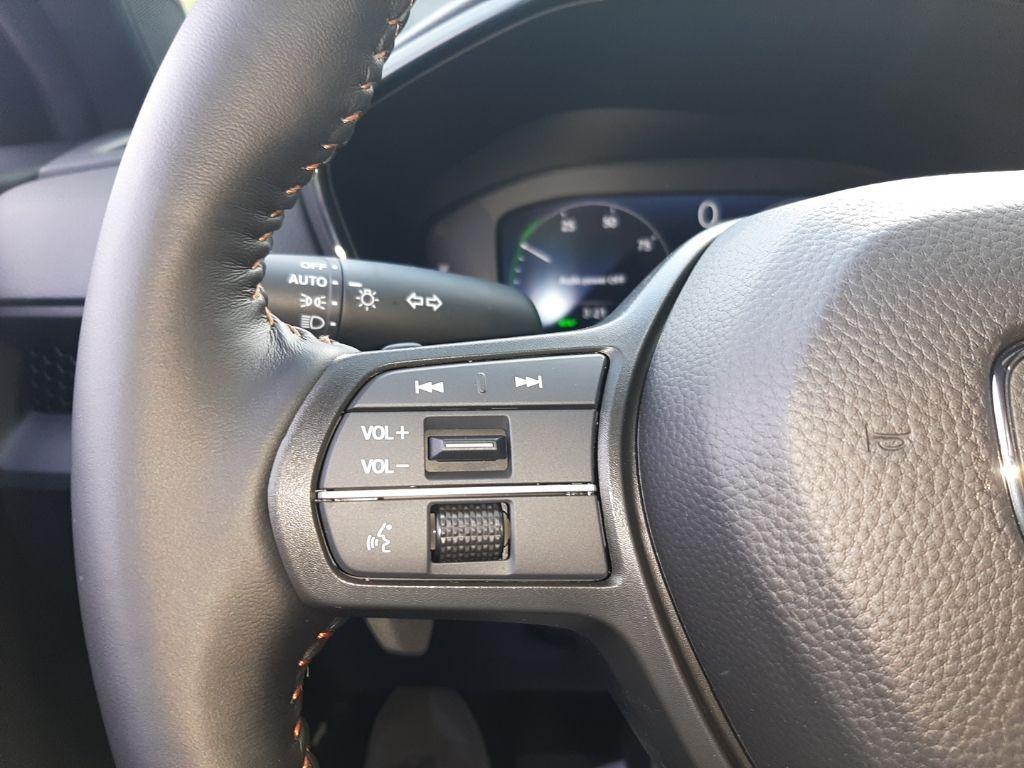 new 2026 Honda CR-V Hybrid car, priced at $40,977