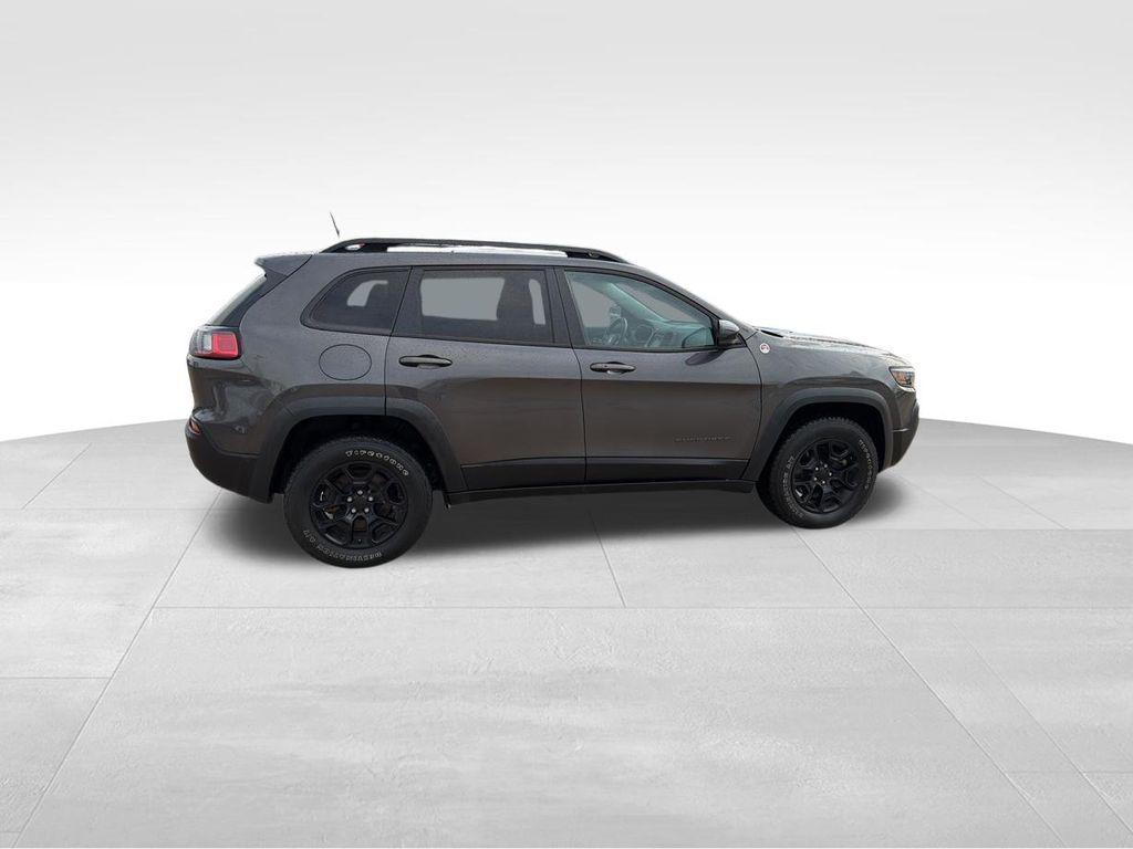 used 2022 Jeep Cherokee car, priced at $21,903