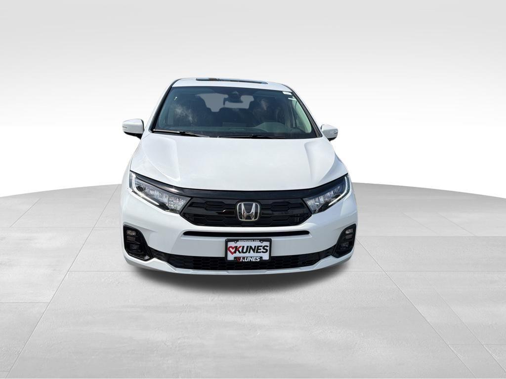 new 2026 Honda Odyssey car, priced at $54,057
