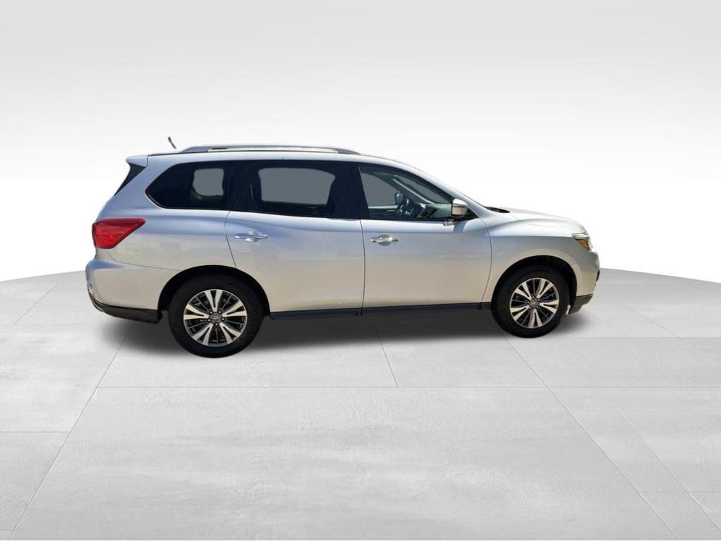 used 2017 Nissan Pathfinder car, priced at $8,767