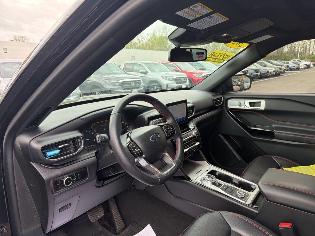 used 2023 Ford Explorer car, priced at $36,064