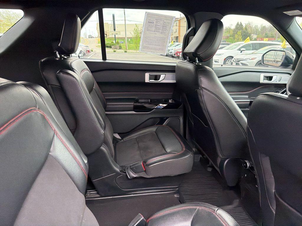 used 2023 Ford Explorer car, priced at $36,064