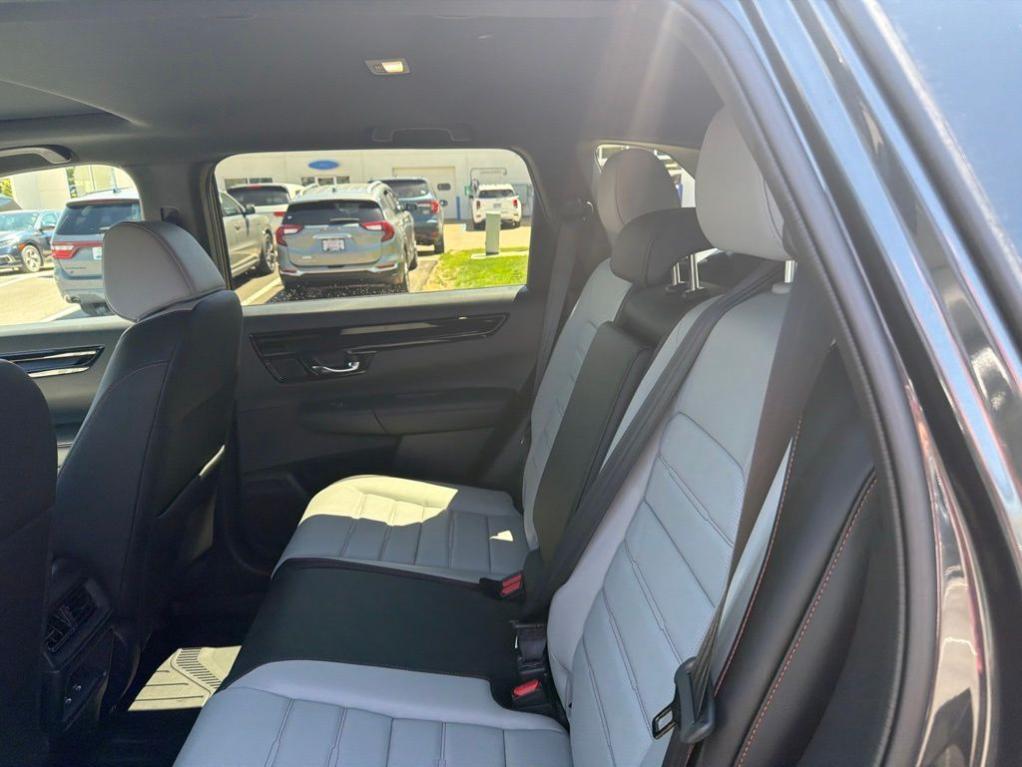 new 2026 Honda CR-V Hybrid car, priced at $44,412