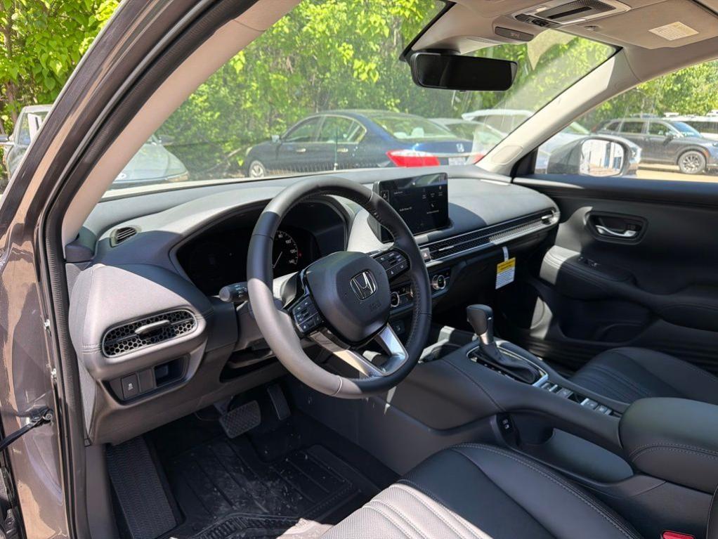 new 2027 Honda HR-V car, priced at $33,812