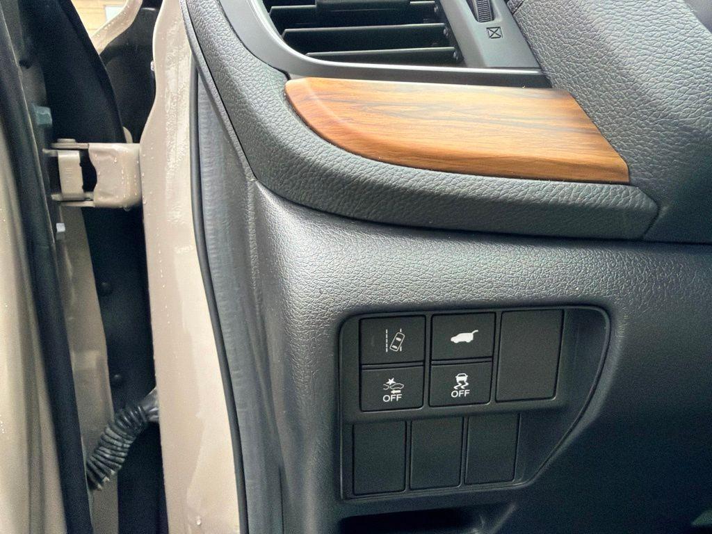 used 2018 Honda CR-V car, priced at $20,980