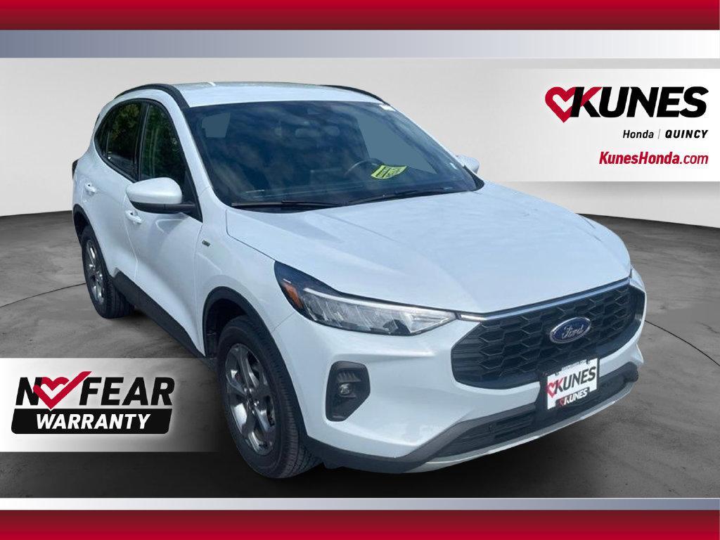 used 2025 Ford Escape car, priced at $24,016