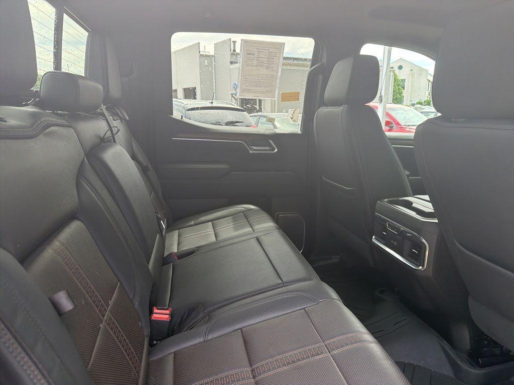 used 2022 Chevrolet Silverado 1500 car, priced at $41,912