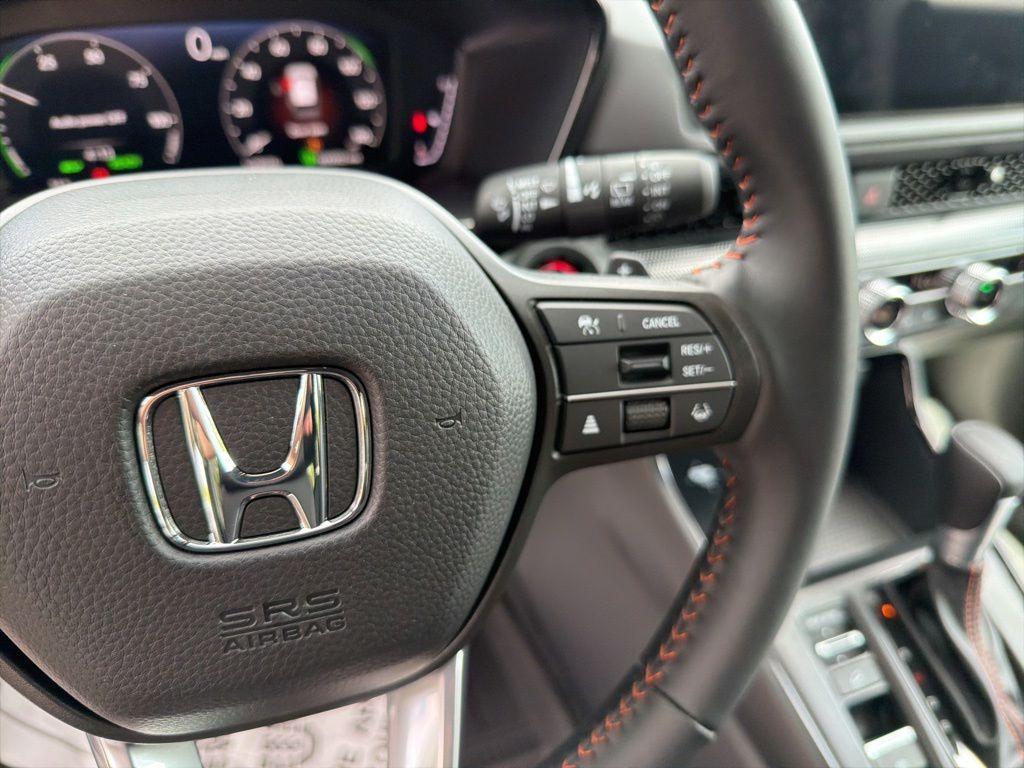new 2026 Honda CR-V Hybrid car, priced at $40,977
