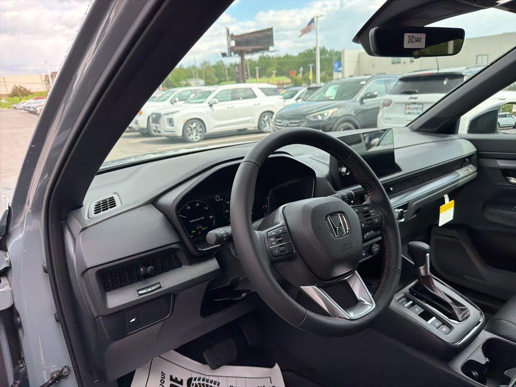 new 2026 Honda CR-V Hybrid car, priced at $40,977